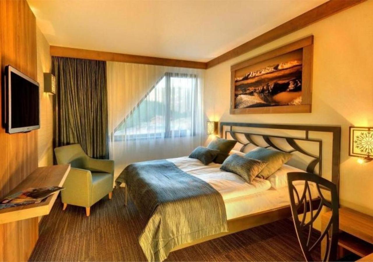 Hotel Grand Jasna Demänovská Dolina Buitenkant foto